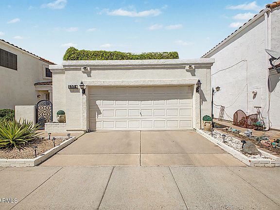 2nd image of 2334 E GELDING Drive