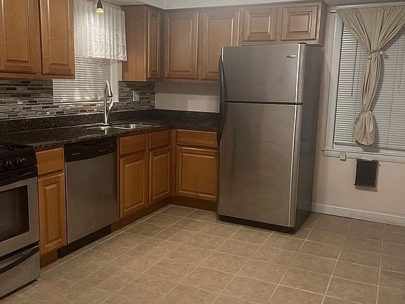 5th image of 6110 W Peterson Ave #3N