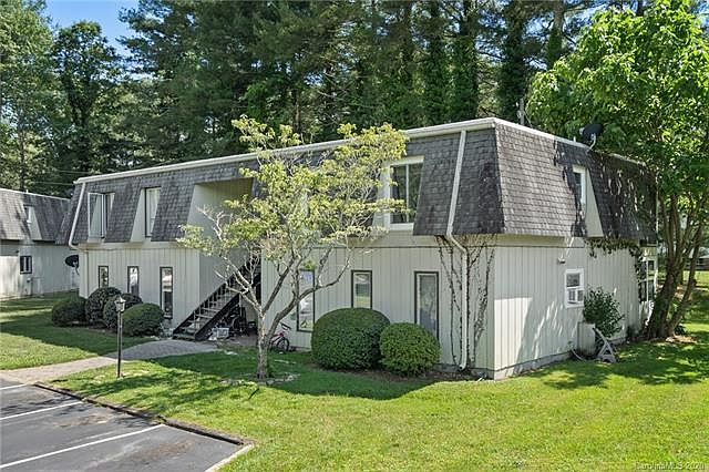 1st image of 35 Jolly Ln