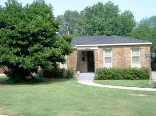 1842 Dearing Rd, Memphis, TN 38117