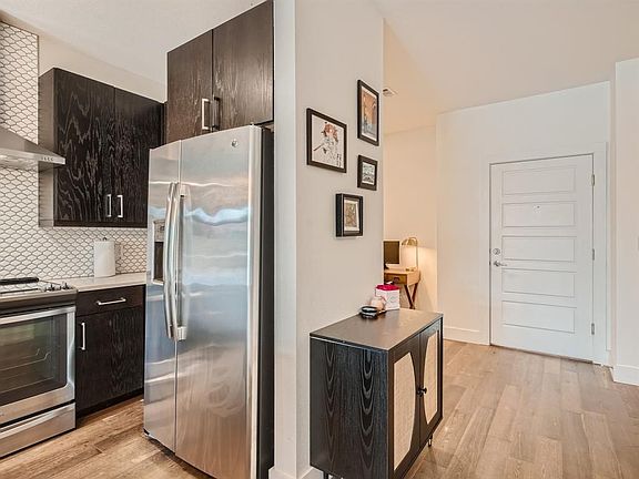 5th image of 3114 S Congress Ave Unit 201