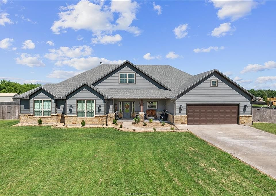 1st image of 4151 Green Pastures