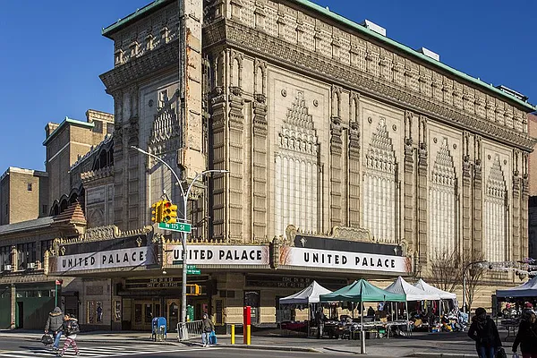 Rented by Dixon Advisory USA Inc. | media 14