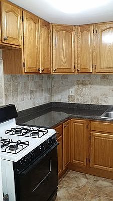 1st image of 1229 Dean St APT 1