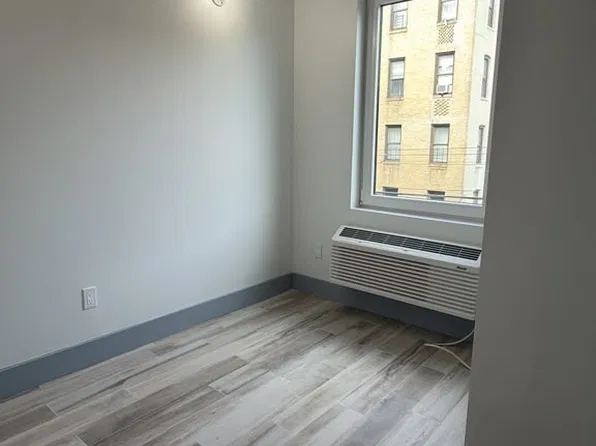780 Dawson St #1C, Bronx, NY 10455