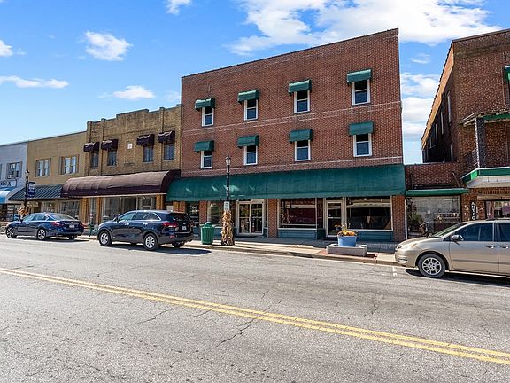 4th image of 522&516 N Main St