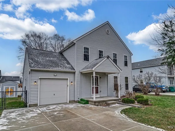 3664 Princeton Rd, Hamburg, NY 14075