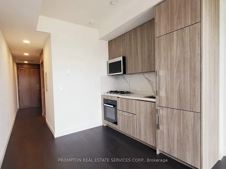 75 Billes Hts #1809 — Photo 7