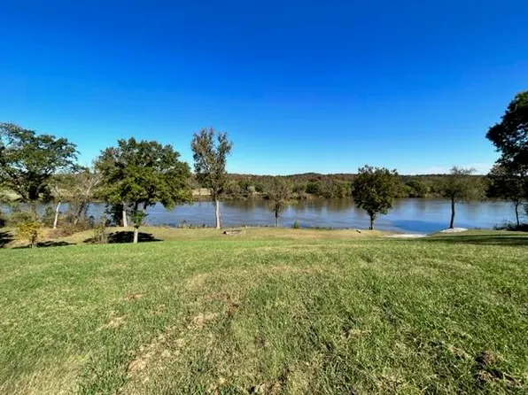 180 Sloan, Batesville, AR 72501