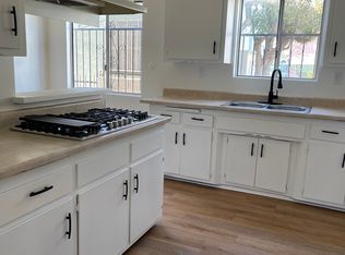 325 E 108th St APT 1, Los Angeles, CA 90061