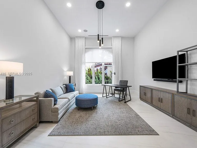 3912 Island Estates Dr — Photo 6
