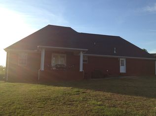 137 Deer Run Dr, Loretto, TN 38469