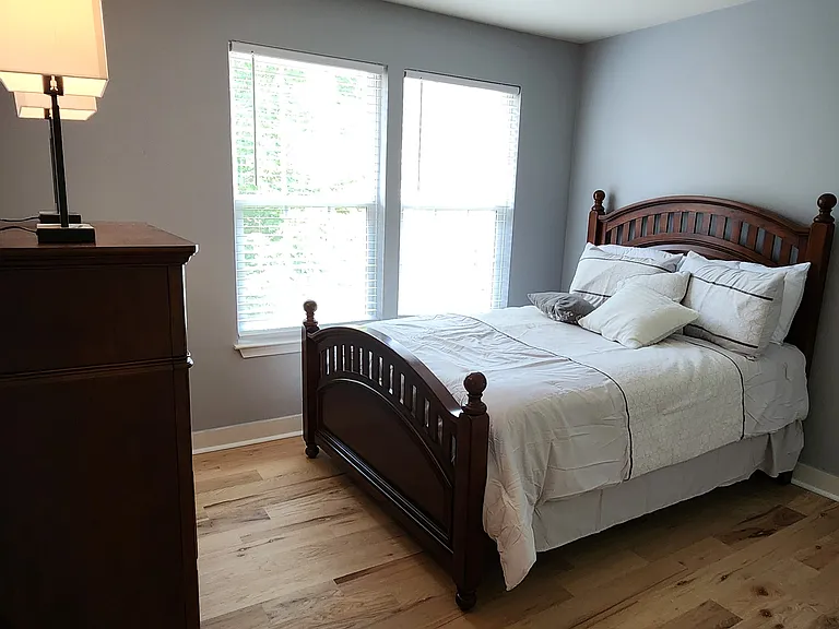 102 Waters Reach Ln — Photo 22