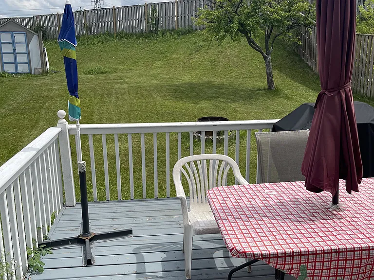33 Phair Cres #1 — Photo 14