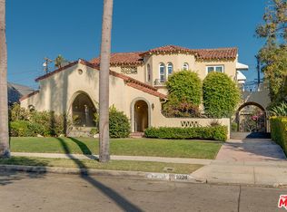 1024 S Dunsmuir Ave, Los Angeles, CA 90019