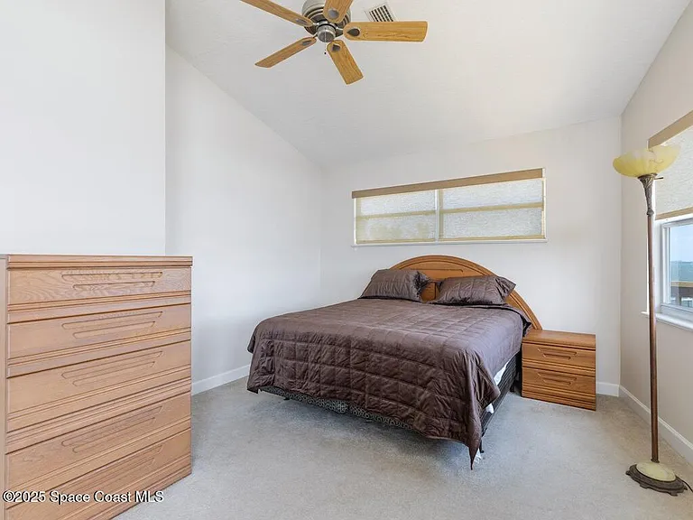8820 44th Ave — Photo 28