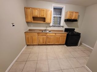92 Rose Ter, Newark, NJ 07108