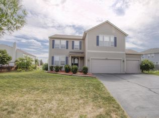 1031 N Hearthstone St, Elkhorn, WI 53121