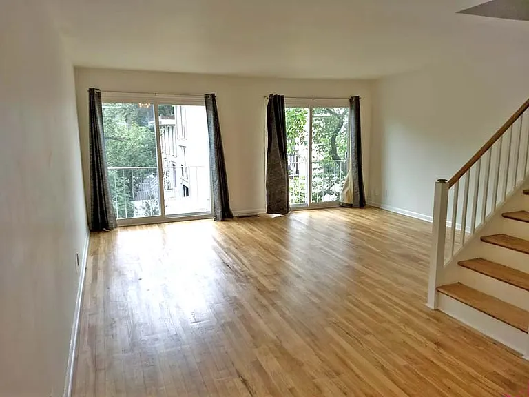 745 Delaware Ave SW #2 — Photo 3