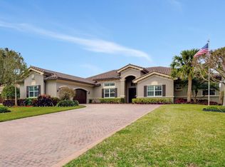 7715 Maywood Crest Dr, Palm Beach Gardens, FL 33412