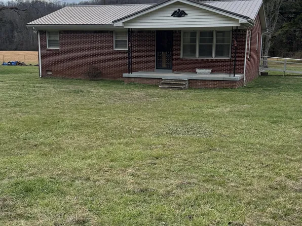 1723 N Grundy Quarles Hwy, Gainesboro, TN 38562