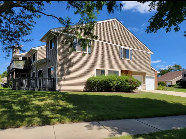 166 W Fabish Dr, Buffalo Grove, IL 60089
