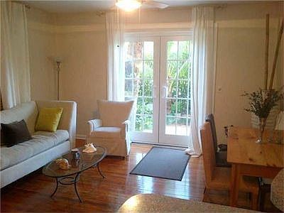 3rd image of 536 14th St APT 103