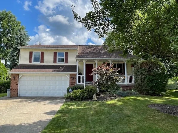 1123 Sara Ct, Erie, PA 16504