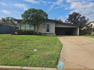 106 Cameron Dr, Altus, OK 73521