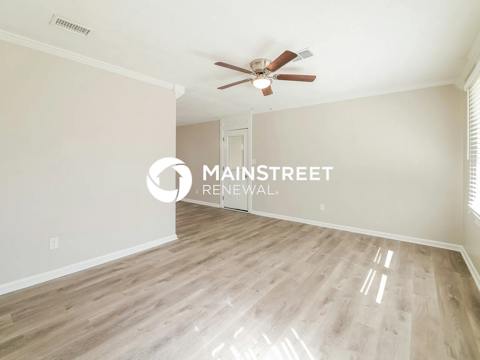 3621 Miller St — Photo 4