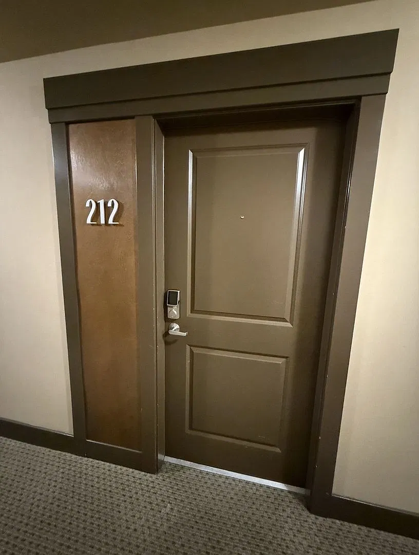 23015 Edmonds Way — Photo 3