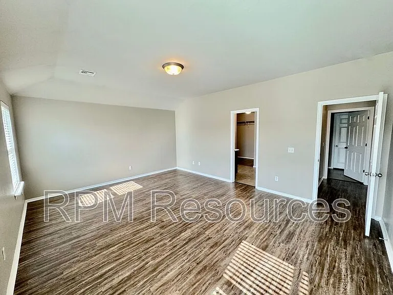 2920 Cider Mill Ln — Photo 17