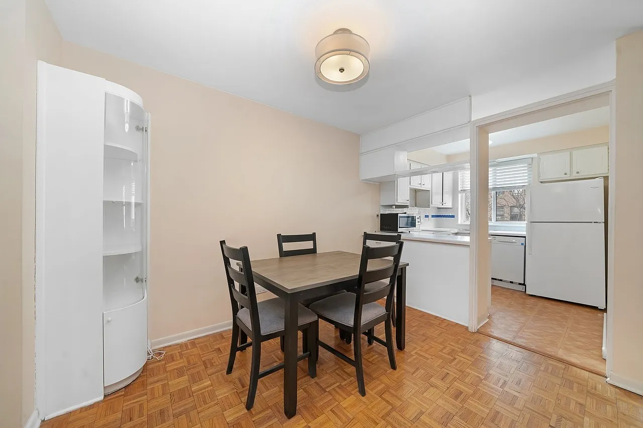 1 bed, $2,100 — Photo 3