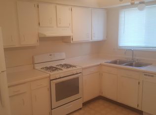3750 Salem Walk #2, Northbrook, IL 60062