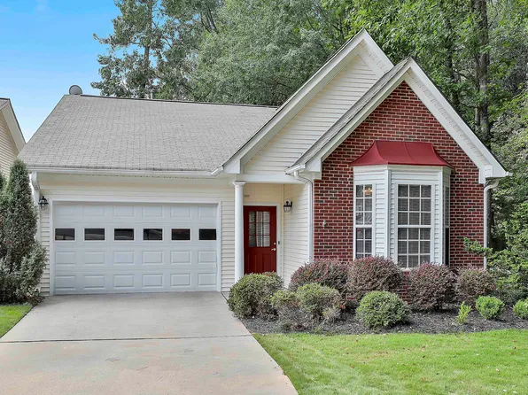 2205 Sunrise Ct, Peachtree City, GA 30269