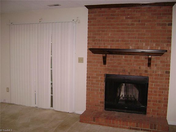 4th image of 4345 Edith Ln