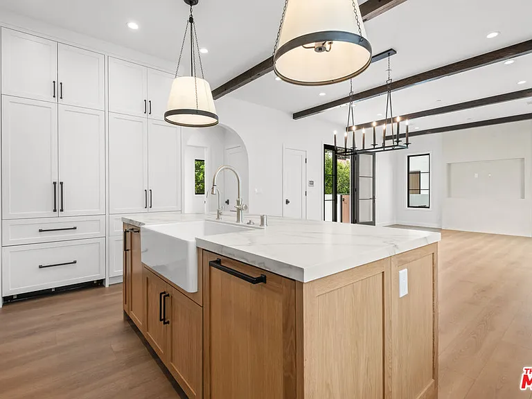 930 Lincoln Blvd #B — Photo 12