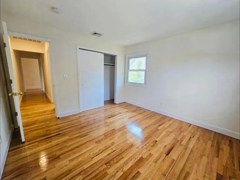 18 Adams Ter — Photo 14