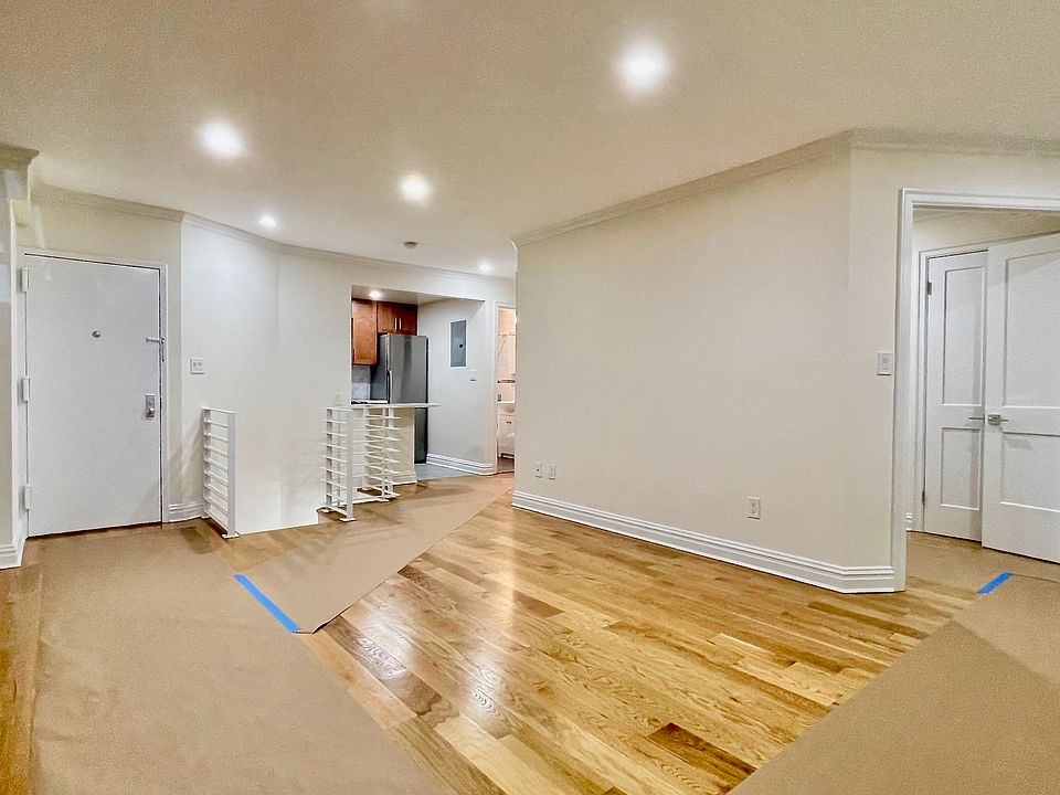 1st image of 331 W End Ave APT 1A