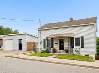 77 Beverly St, Cambridge, ON N1R 3Z6