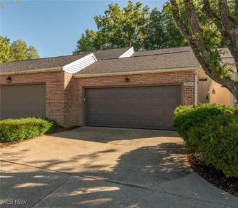2590 Falmouth Rd, Akron, OH, 44333