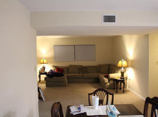 401 NW 39th Rd APT C, Gainesville, FL 32607