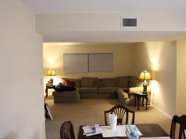 401 NW 39th Rd APT C, Gainesville, FL 32607