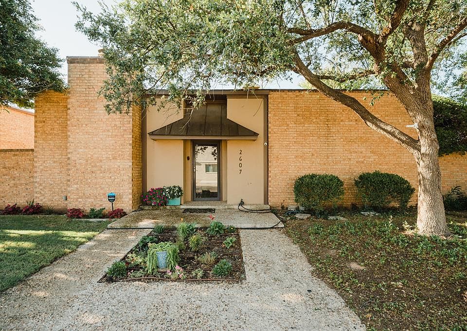 1st image of 2607 Noel Ave