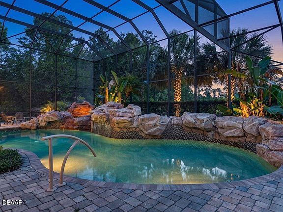 5th image of 1117 Oxbridge Ln