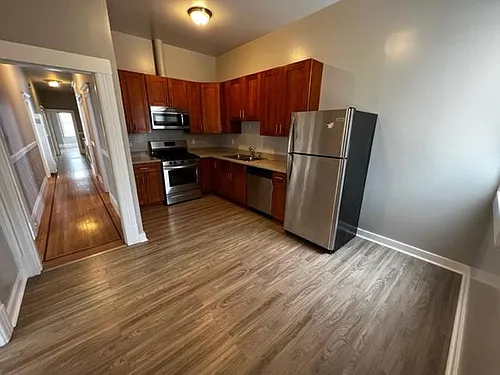 496 8th Ave Photo 1