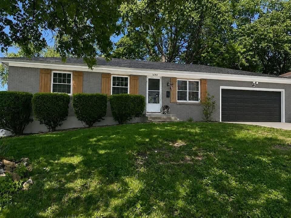 1st image of 16917 E Cogan Rd