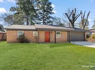 506 Viewcrest Dr, Longview, TX 75604