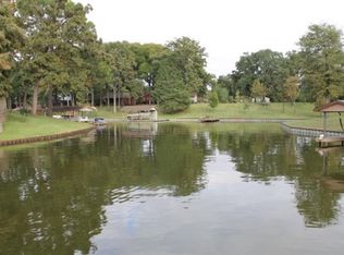 106 Getaway Cir, Trinidad, TX 75163