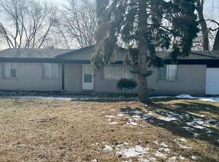 455 Paragon Ave, Troy, MI 48098